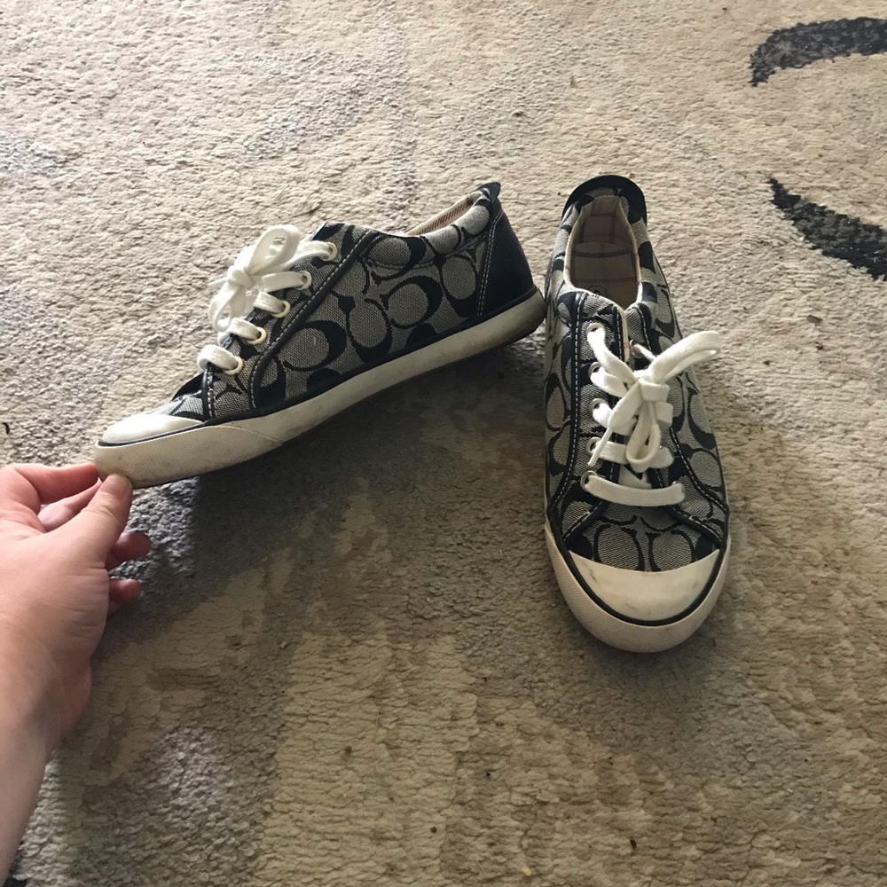 Coach leather ware signature logo sneakers 7.5b - Picture 3 of 6